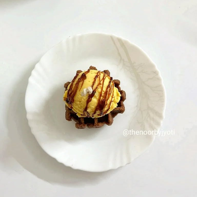 Ice-cream Waffle Candle